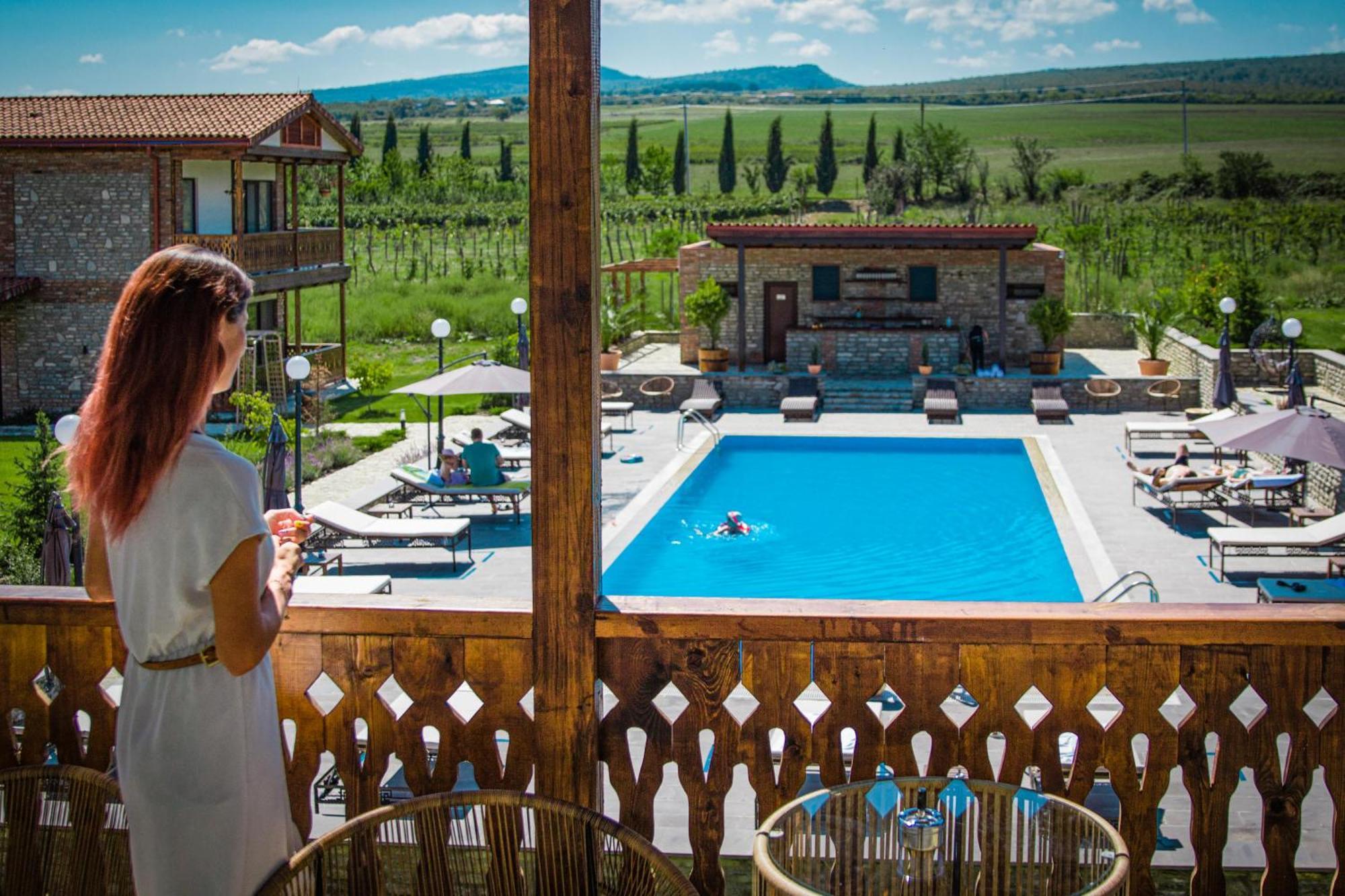 Chateau Mosmieri Hotel & Winery Telavi Dış mekan fotoğraf